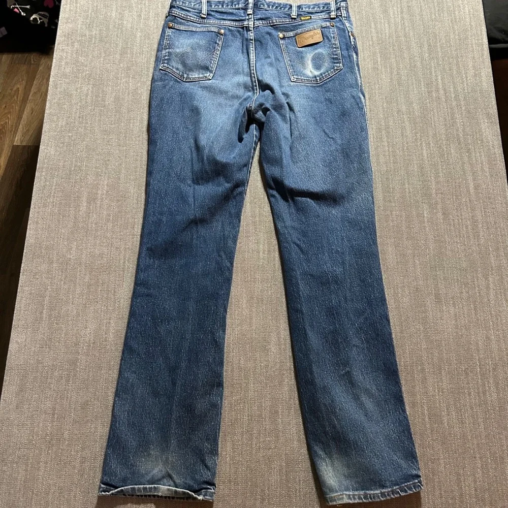 Wrangler Cowboy Cut Relaxed Fit Jeans Mens 35x34 Medium Wash Denim Western - Picture 5 of 7